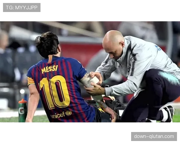 巴萨16岁小将阿杰伊训练中手腕骨折，将缺席数周